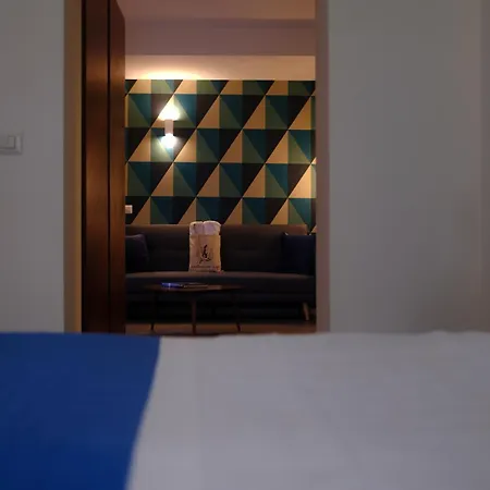 Le Stanze Del Lago Suites & Pool-2