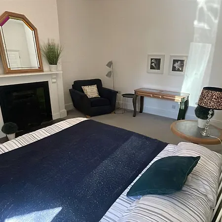 Golden Triangle Townhouse-2