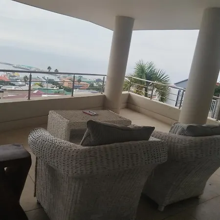 Ana'S Place Apartments-3