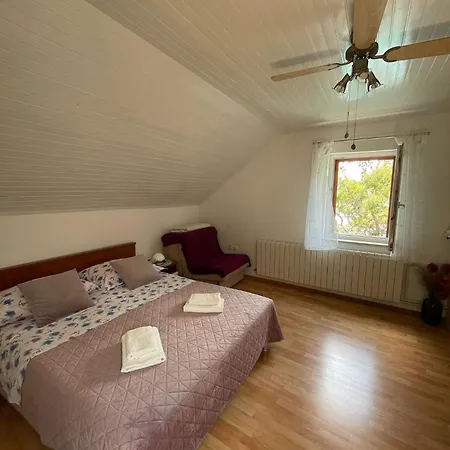 Apartments & Room Nina-3