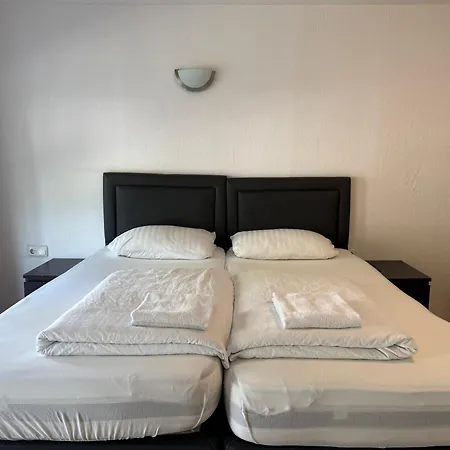 Hotel Garni Emir-3