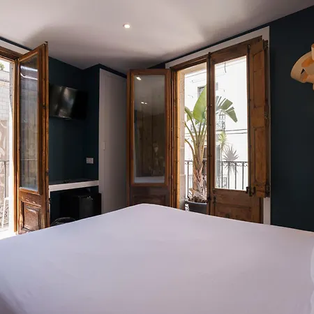 Hostal Sol y K-2