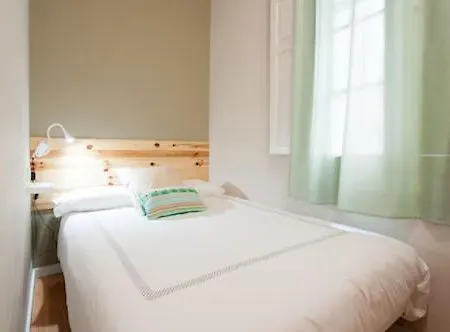 Triana 103 Rooms&Suites-2