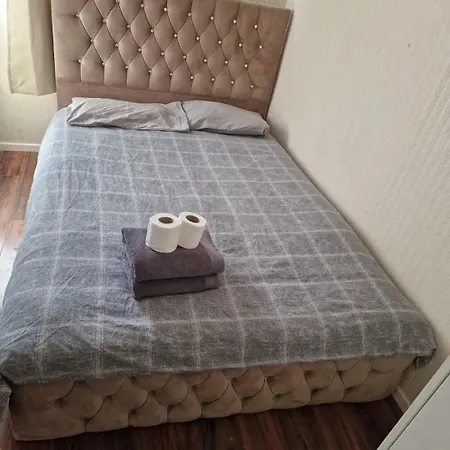 Cosy Rooms In London-2