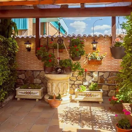 Hostal El Cruce-3