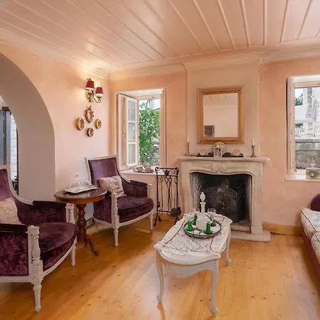Amaryllis Boutique Guest House-3
