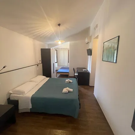 LOCANDA OLIVI affitta camere-2