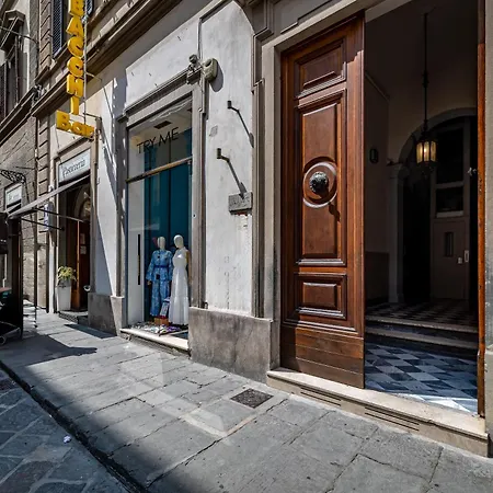 La Loggia Del Porcellino-2