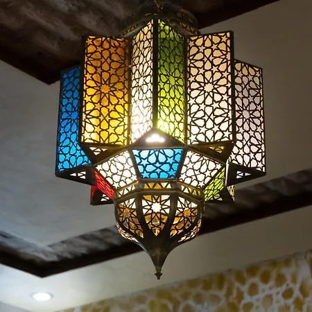 Riad Najiba-2