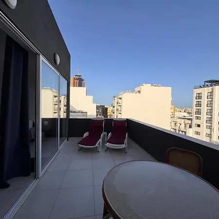 Magnolia Guesthouse St Julians-2