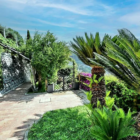 In Costa Relais & Luxury Suites-3