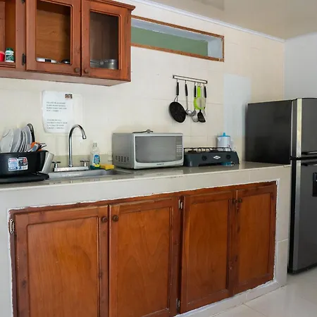 Rocky Cay Lodging-3