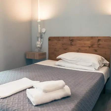 Eureka Rooms-2