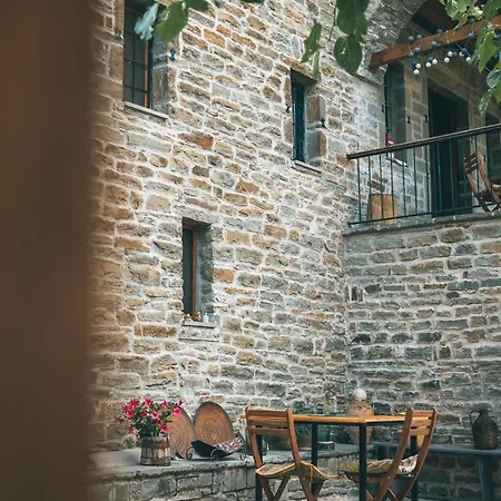 Traditional Guesthouse Permet-2