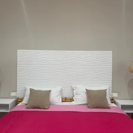 La Piccola Formica Charme Rooms-2