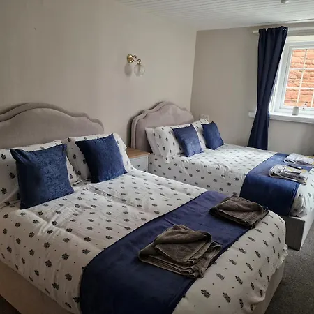 Fairladies Barn Guest House-3