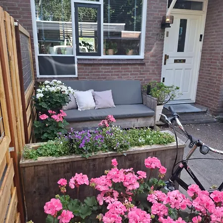 Studio 76 Groningen Met Gratis Leenfietsen-3