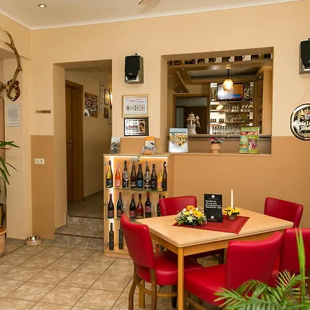 Hotel Bierstübl-3