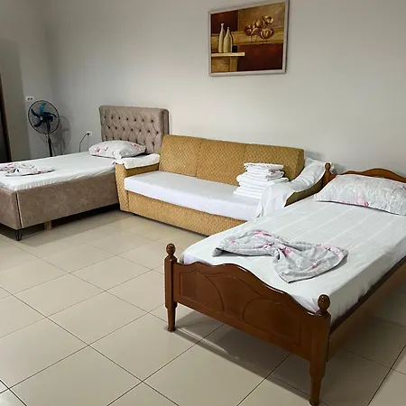 Leva'S Apartments-3
