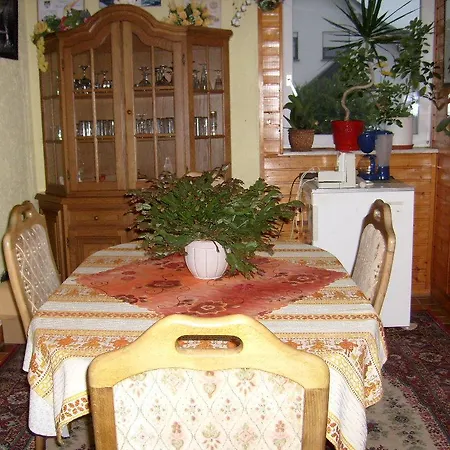 Pension Kroth An Der Mosel-3