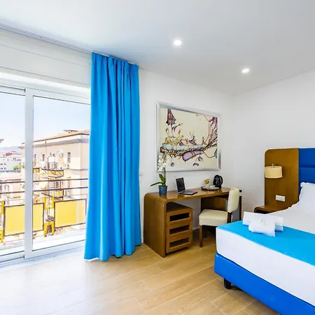 Carlo III Guest House-2