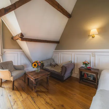 B&B Number 11 Exclusive Guesthouse-3
