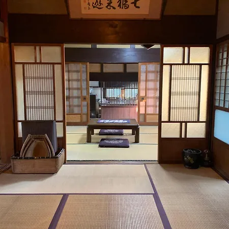 Old Japanese House-3