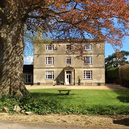 Crudwell House-3