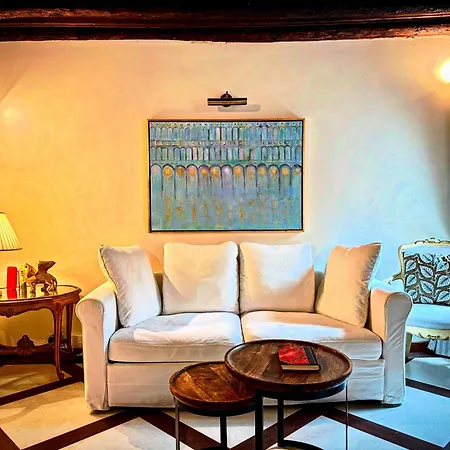 Ca Spada 2 Bedrooms & 2 Bathrooms Venice Apartment-2