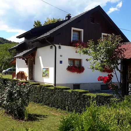 Lake House-3