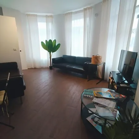 Bcharming House-2