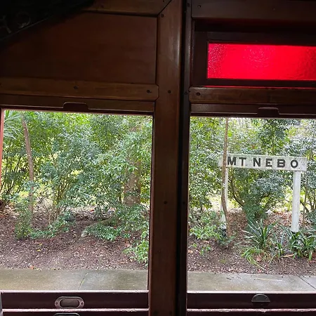 Mt Nebo Railway Carriage And Chalet-3