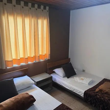 Hotel Alpino Armenia-3