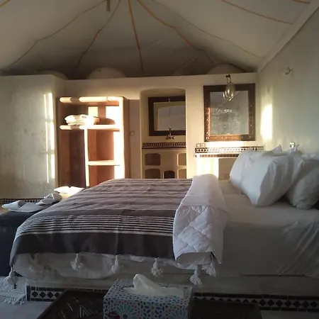 Erg Chigaga Desert Luxury Camp-2