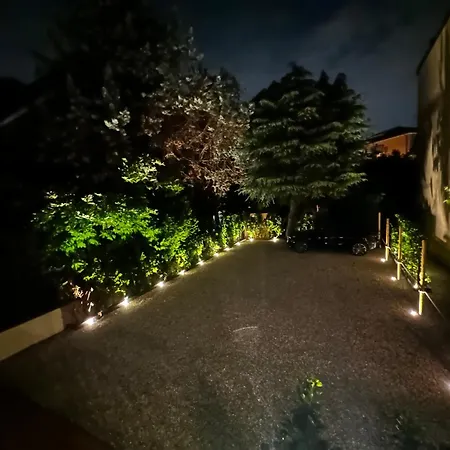B&B Villa Margherita - Luxury Rooms In Padua-2