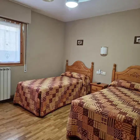 Hostal Valle De Tena-2