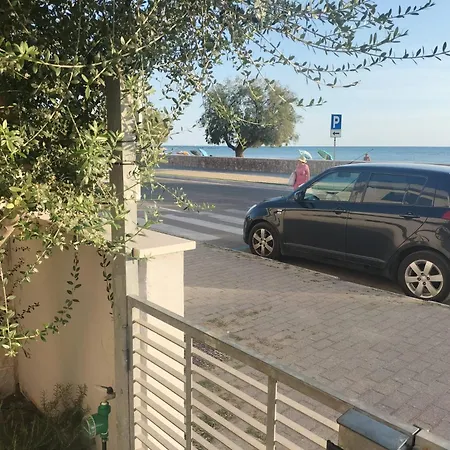 Ariadimare Rooms-2