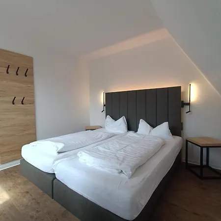 Gasthaus&Hotel Grünhof-2