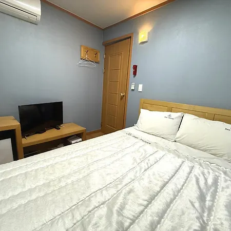 Gyeongju Bee House-3