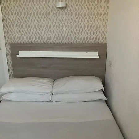 Luciano Laterani Guest House-3