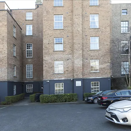 Pembroke Townhouse-3