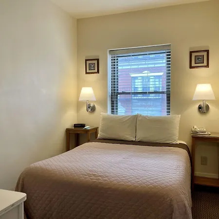 Oasis Guest House-2