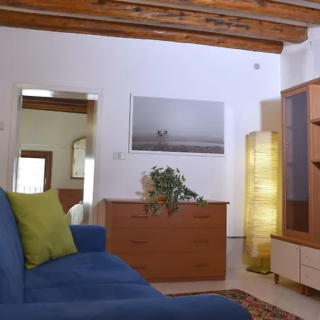 Al Portico Guest House-3