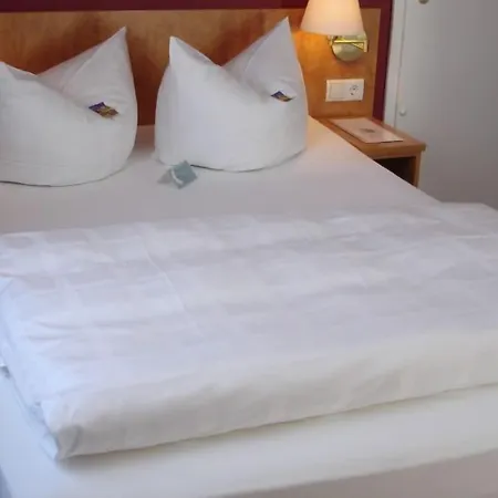 Myrooms-2