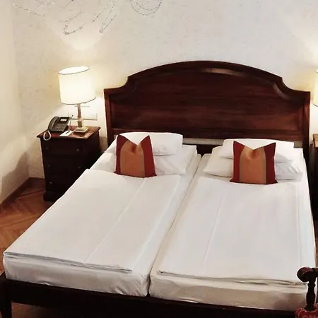 Myrooms-3