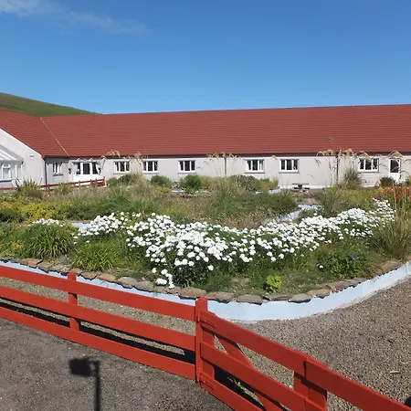 Orkneylodge-2