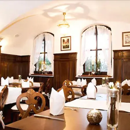 Spundloch- das Hotel&Weinrestaurant-3