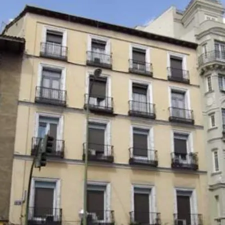 Hostal Rivera - Atocha-2