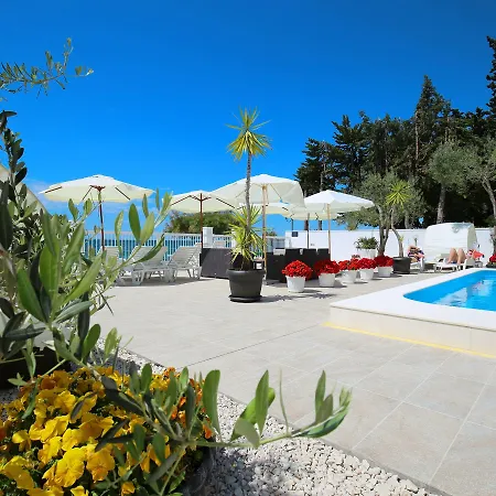 Villa Triana-Adults Only-2