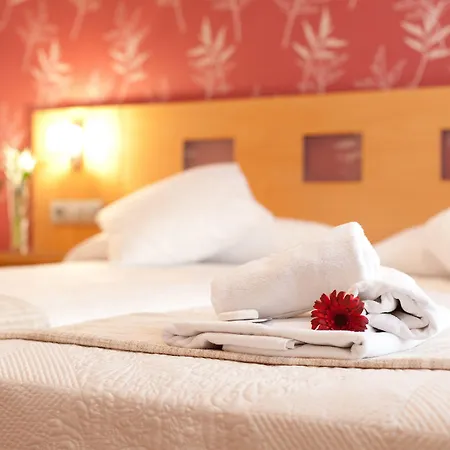 Hostal Abami II-3